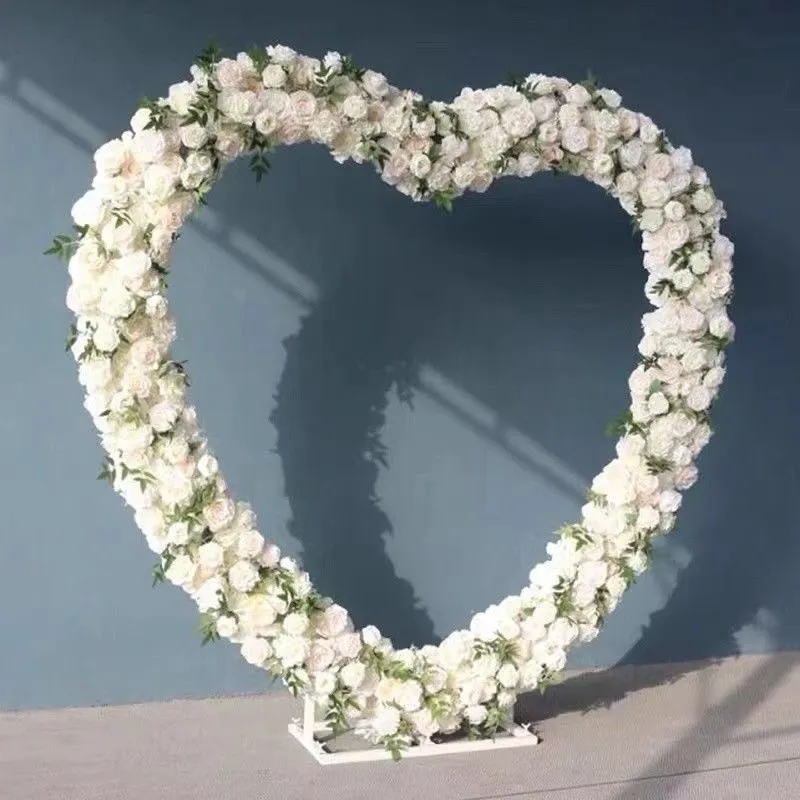 Centre de mariage pièces en forme de coeur rangée de fleurs Arrangement de fleurs ensemble d'arc de fond de mariage avec support en métal décor d'accessoires de scène de fête