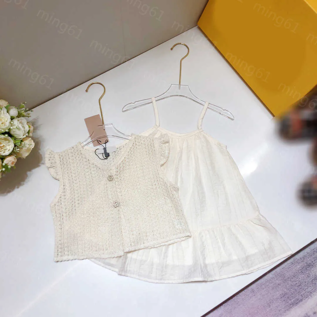 23ss kids designer clothes t shirt Skirt suit kid sets Solid color Hollowed out knitted cardigan suspender skirt suits High quality kids clothes