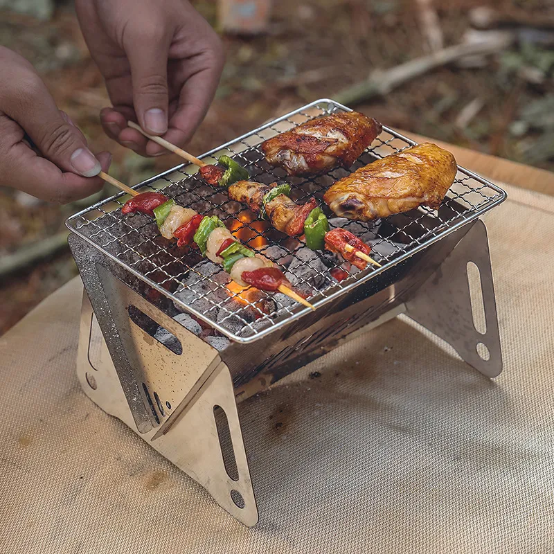 1 Conjunto de piquenique ao ar livre portátil fogão dobrável Equipamento de acampamento Incinerador de aço inoxidável grill mini fogão a carvão para churrasco