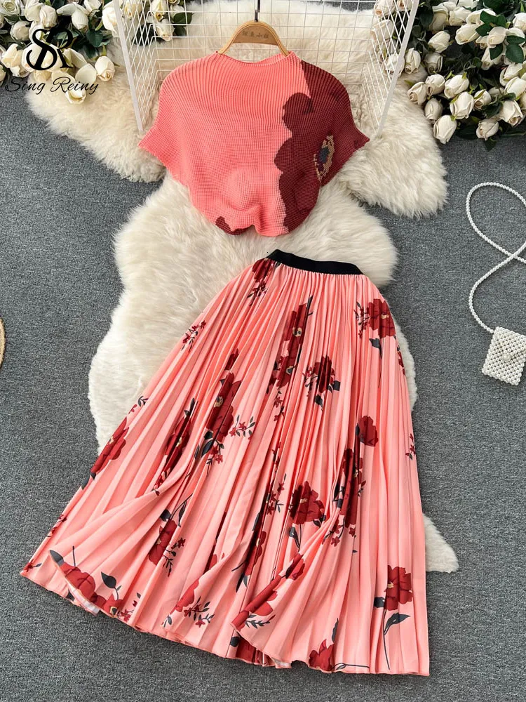 فستان من قطعتين Singreiny Tie Die Print Fashion Suits O Prick Short T Shirthight Weist Pleate Skirt Women Streetwear Summer Summer 230509