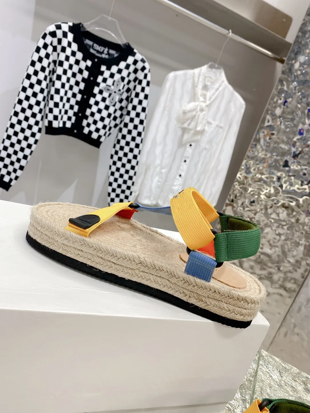 Lowes sandals online