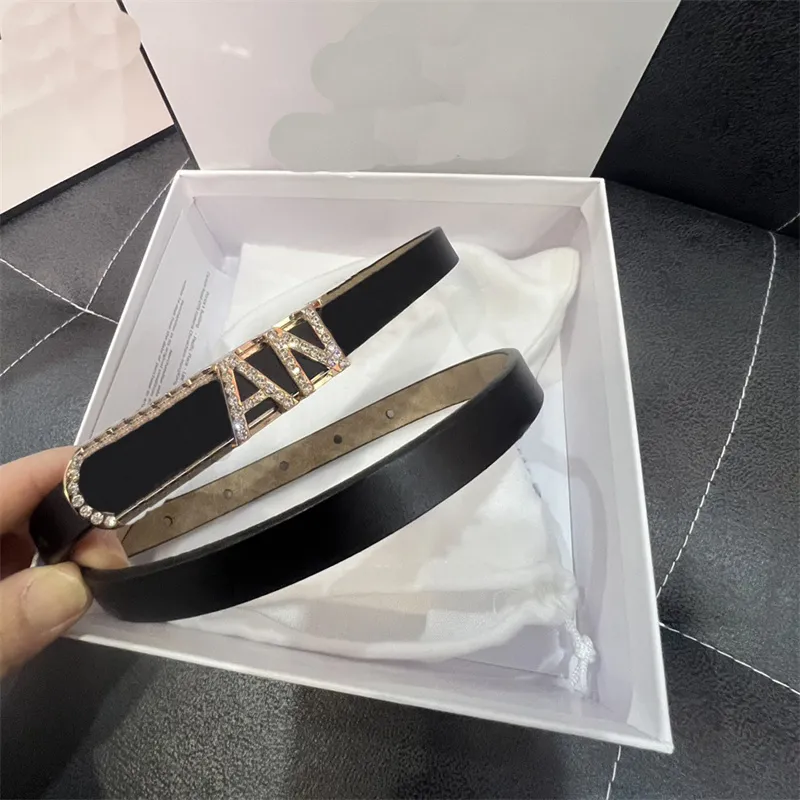 Women Designer Thin Belt Genuine Leather Belt Womens Gold Diamond Buckle Belts Cowskin Letter Belt Waistband Cintura Ceinture Chain 1.5cm