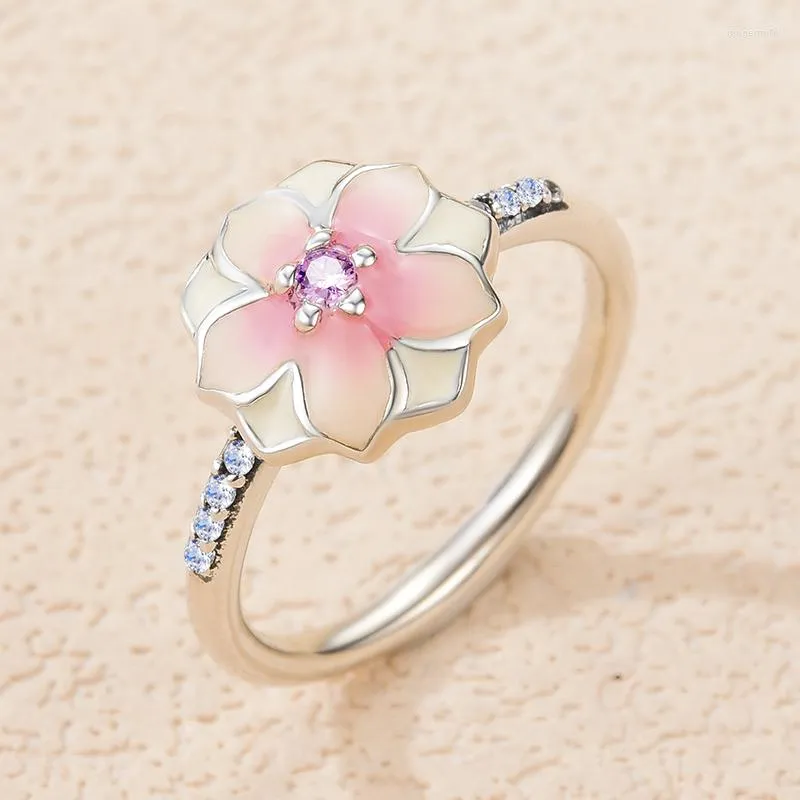 Ringe Stylever exquisite funkelnde rosa Magnolien Blume für Frauen Geschenk Silber Ring Trendy Engagement Jewelry