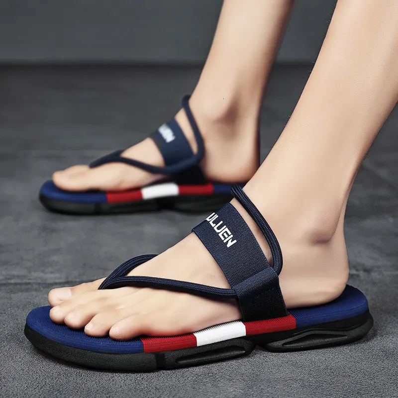 Pantofole uomo di marca sale