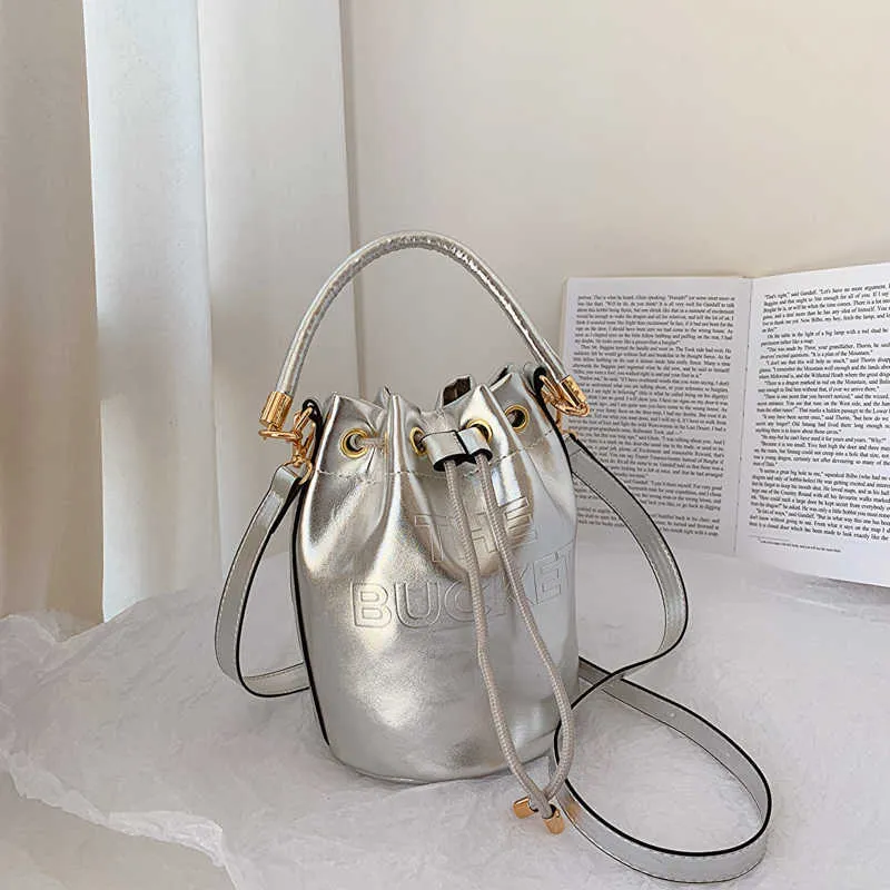 Handväskor Crossbody Designer Drawstring Bags Women Marc Bucket Bag Handbag Womens axelplånbok Summer Fashion All-Match Classic Tote