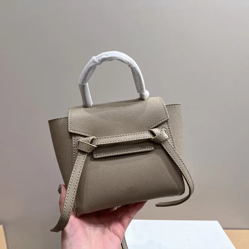 Parisian belt bag top