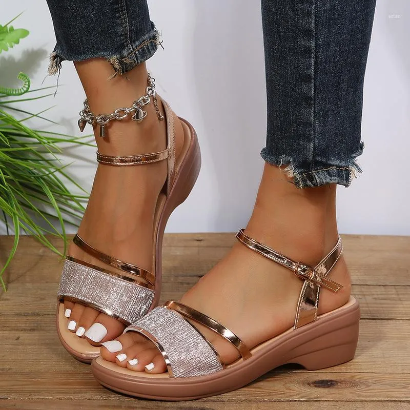 Scarpe eleganti 2023 Sandali con zeppa argento dorato Donna Estate Piattaforma con tacco spesso Donna Taglie forti 43 Sandali gladiatore con cinturino