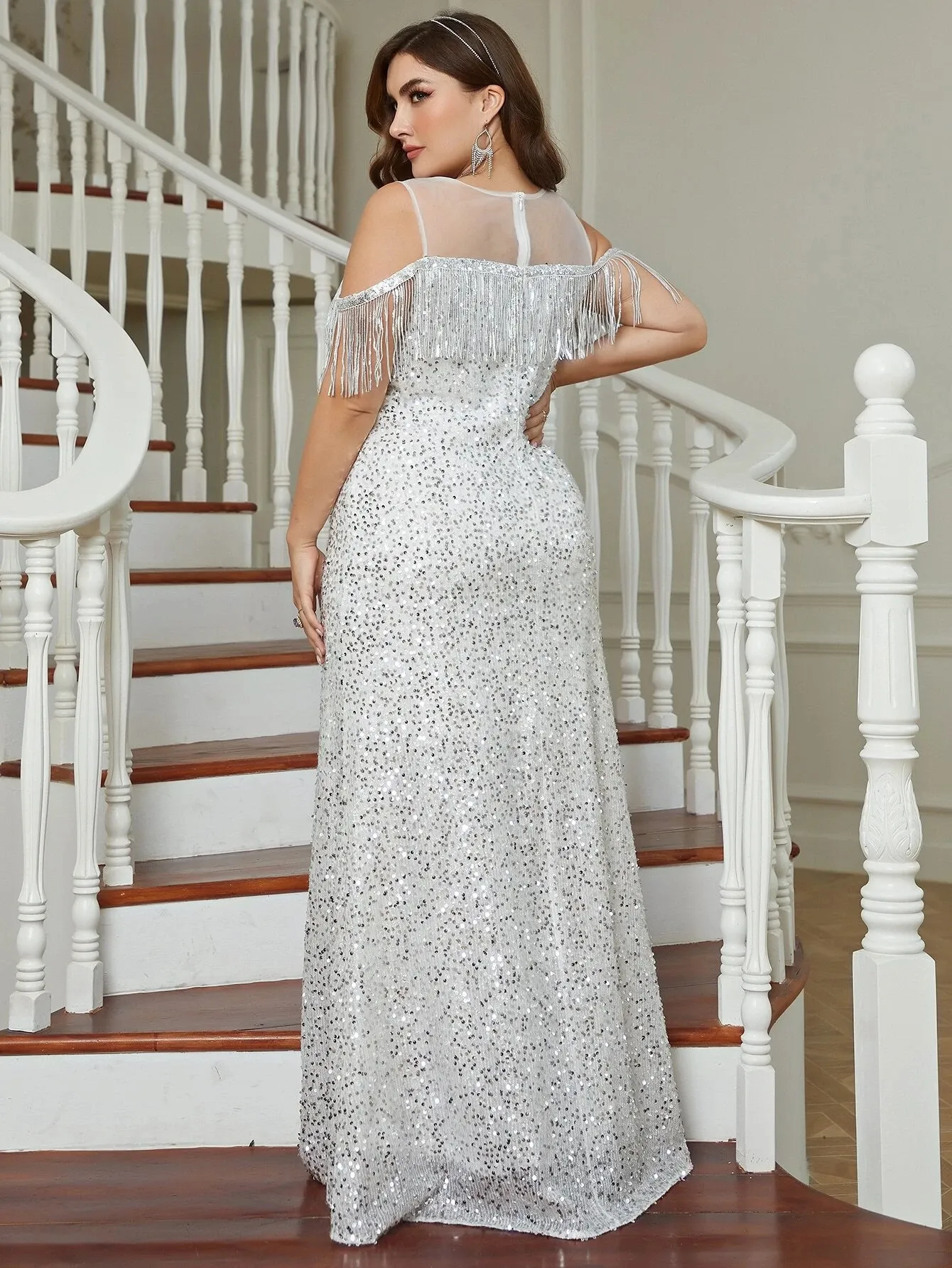 open lace back dress Plus Size Sequin Whoelsale Evening Gowns Floral Short Sleeves main image 0