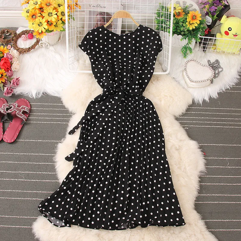 Chic Dot Print Summer Dress: Women's Knee Length Style - Shop Now! Best  Seller from Dhgate Basic & Casual Dresses - price 33.17