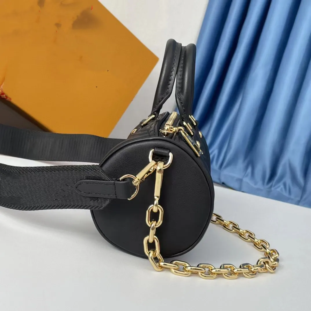 2023 Tier Mirror Quality Half Moon Bag Small Real Leather Quilted Purse Luxury Designer Over The Moon Women Handbag Black Shoulder Gold Chain Box Bags With Strap2023