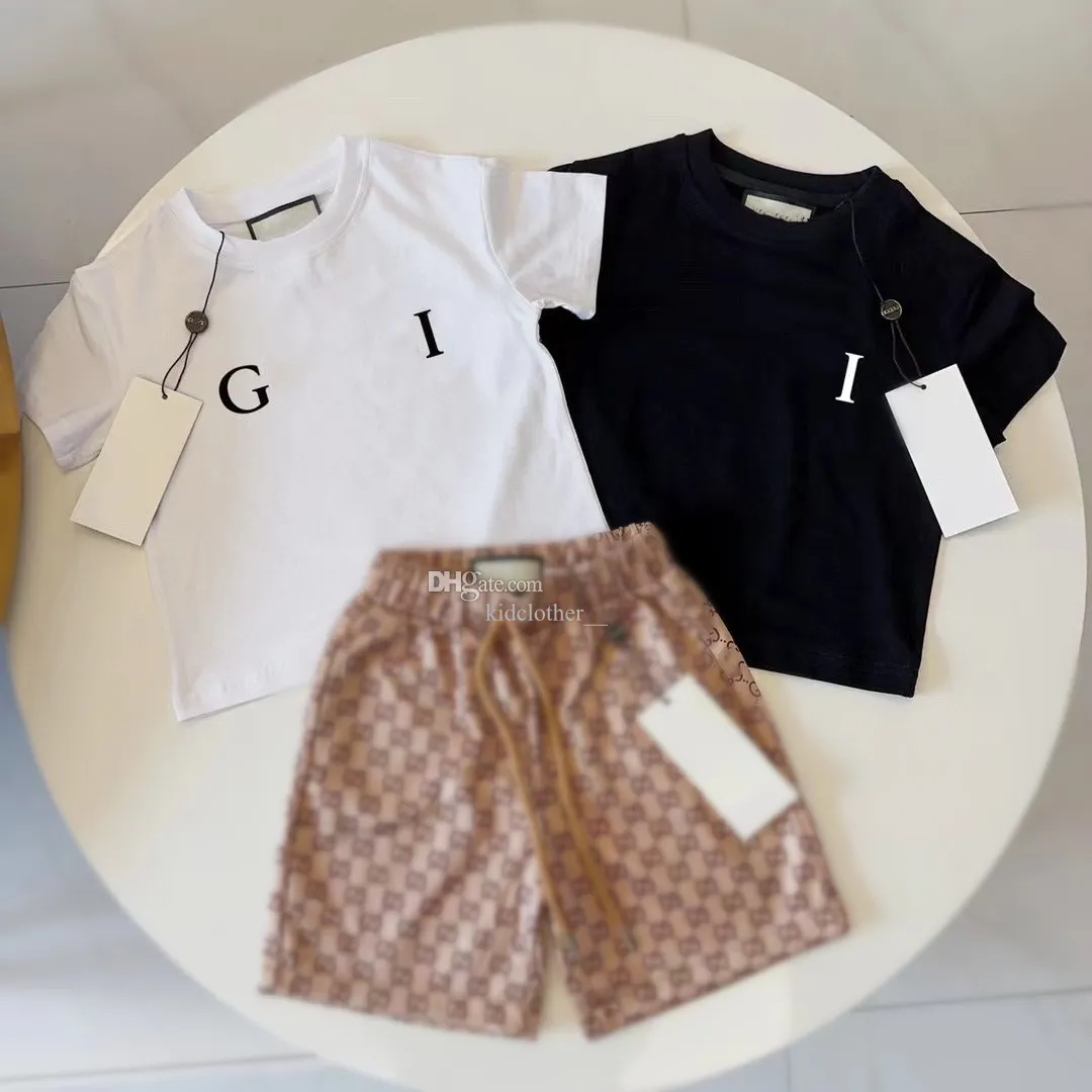 abbigliamento per bambini baby designer kid set maglietta per bambini 1-14ages 10 stili Summer top Luxury brand ragazzi ragazze maglietta pantaloncini manica con lettere