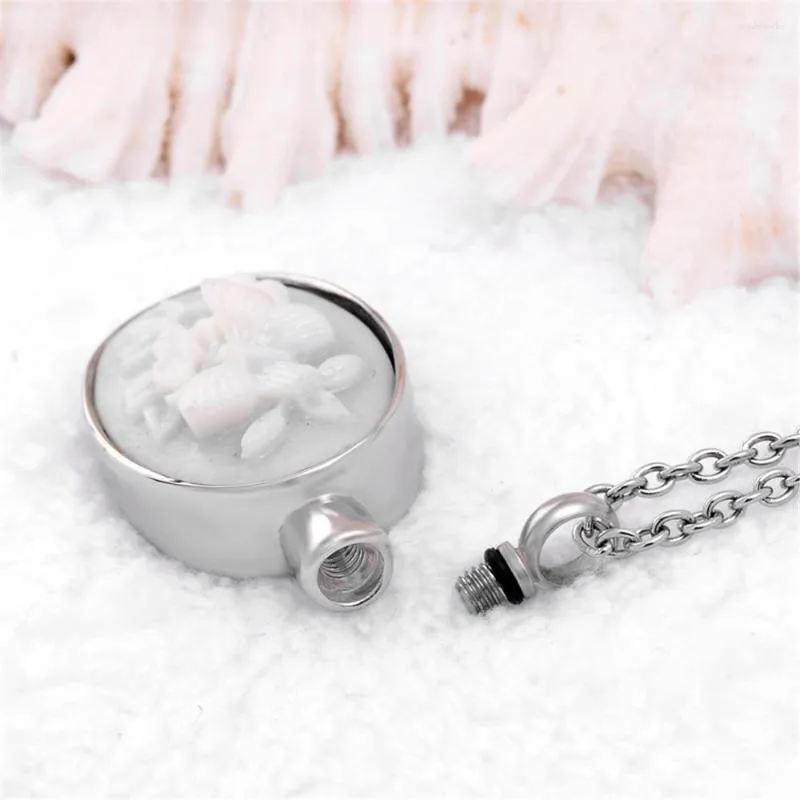 Цепочки изображают Ture Butterfly Flower Ashes Pares Wake Memorial Jewelry Urn Urn Pendant
