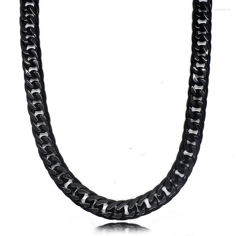 Nice chains store