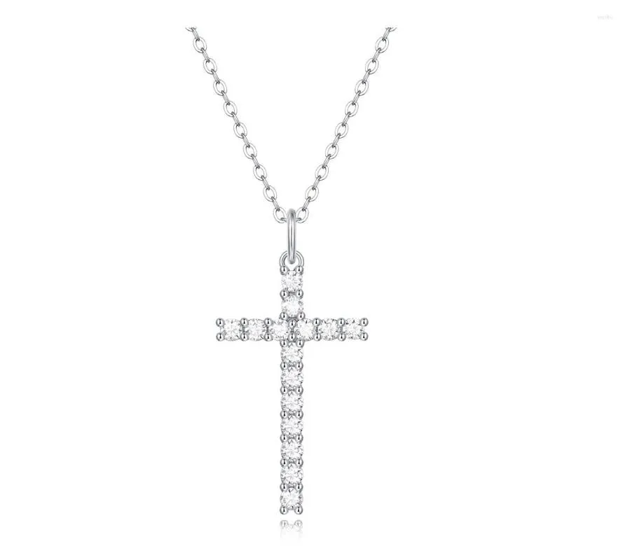 Chaînes S925 Chaîne En Argent Sterling Avec Croix Pendentif Foi 0.06ct 16pcs Moissanite Collier Pour Femme Jésus Bon Vendredi Bijoux Cadeau