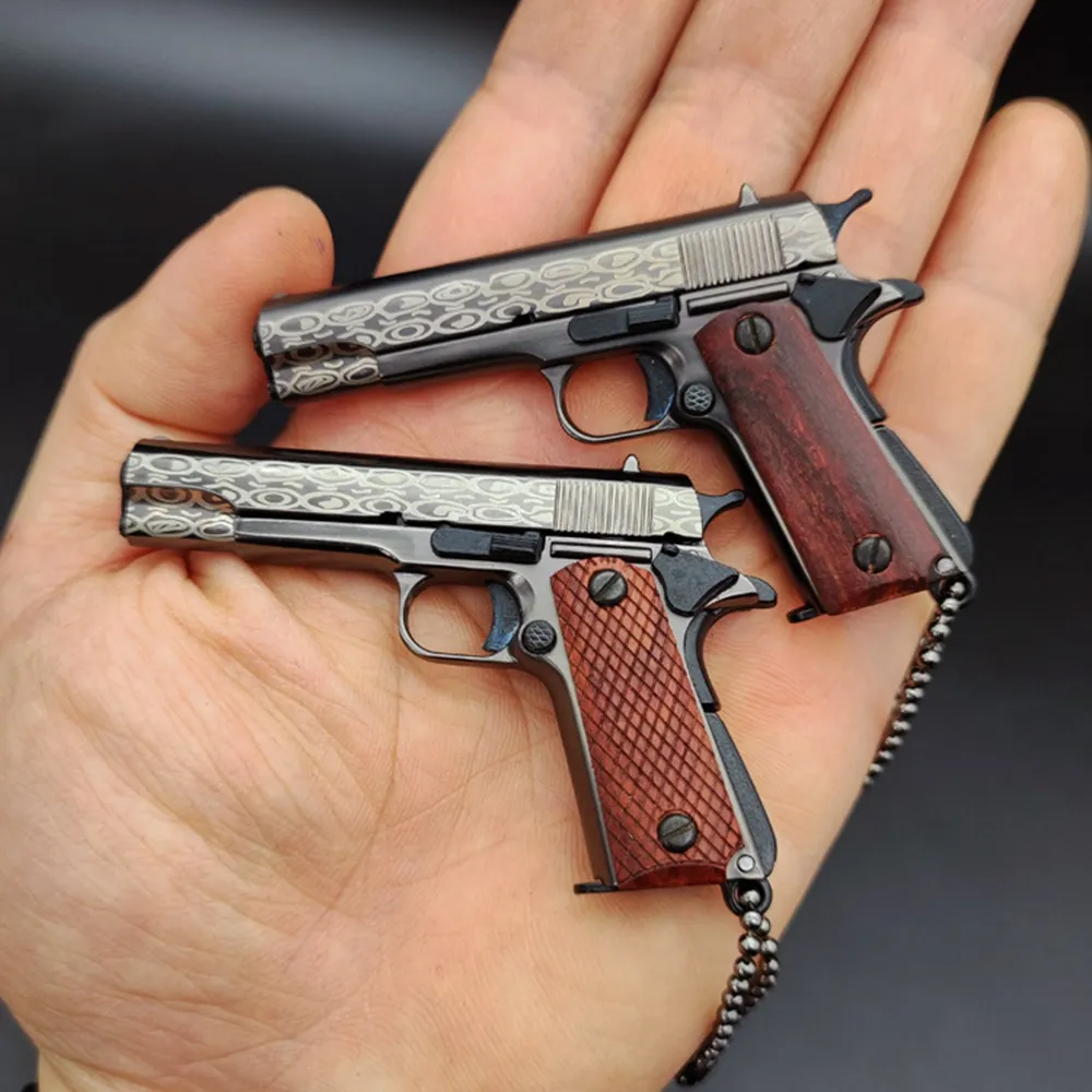 Damascus Pattern 1911 Pistol Metal Gun Model Alloy Miniature 1911 Detachable Toy Keychain Wooden Handle Pendant Gift 2079