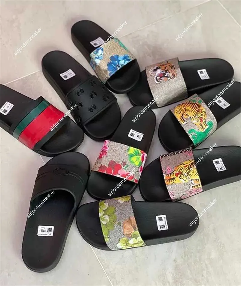 Mannen Slides Slipper Ontwerpers Flip Flop voor Dames Sandaal Bloemen Brokaat Platte Slipper Gestreepte Sandalen Zomer Strand GG Slippers