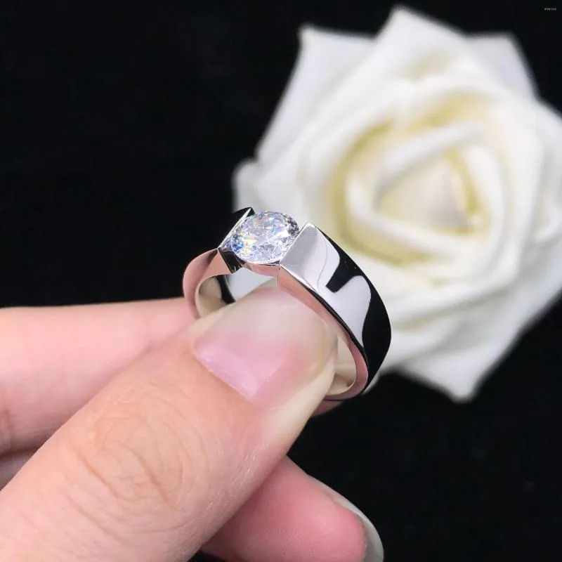 Cluster Rings AU585 3.0mm Width Men Ring Test Positive 0.5Ct 5.0mm Round Cut D Moissanite Diamond Engagement Solitaire Man Jewelry 14K
