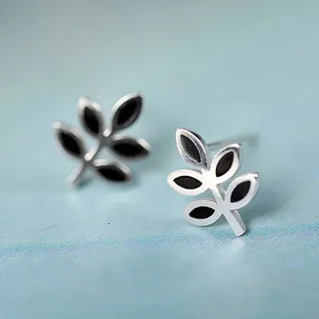 Kinitial 1Pcs Trendy Jewelry 2017 Simple 925 Silver Fashion Small Black Leaves Stud Earrings For Women Femme Brincos Bijoux