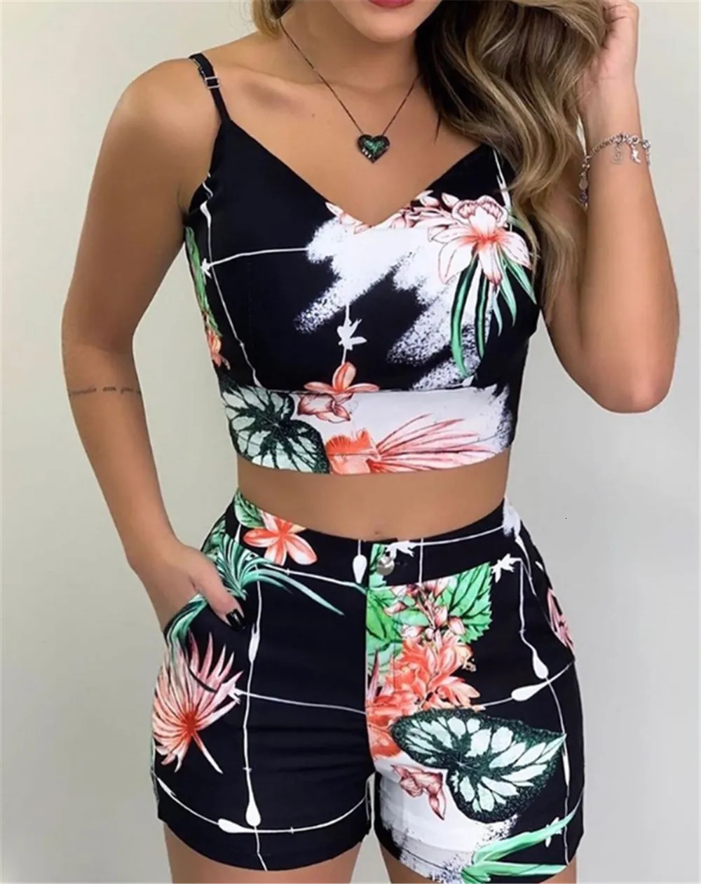 Pantalones cortos de moda mujer top