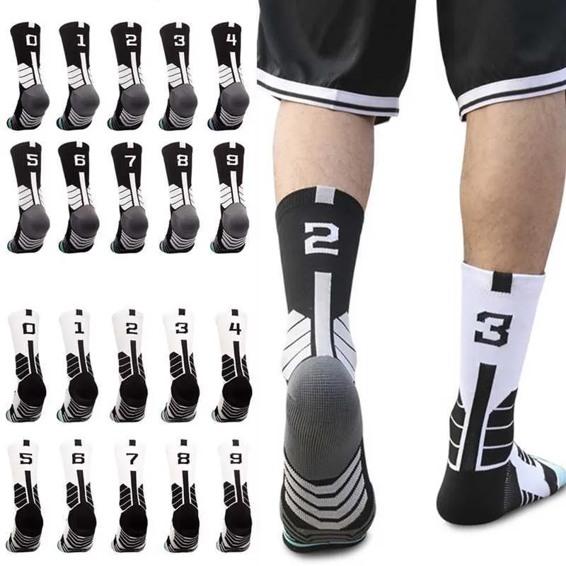 Sports Socks Criatividade Colocação gratuita 0-9 Número Profissional Sport Socks Basketball Fitness Executando meias de algodão seco rápido para homens Mulheres P230511