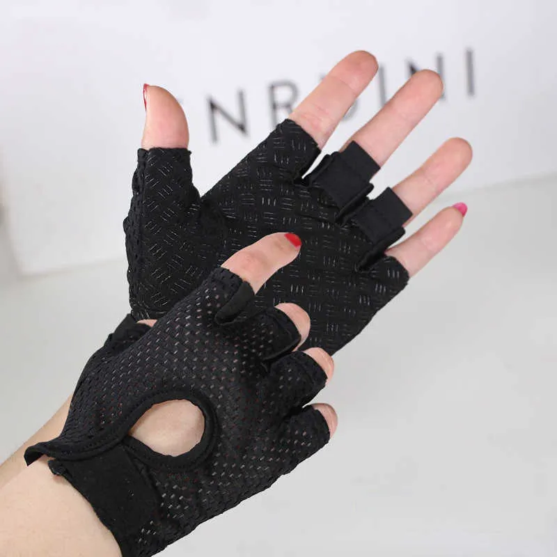 Fingerless sports gloves outlet