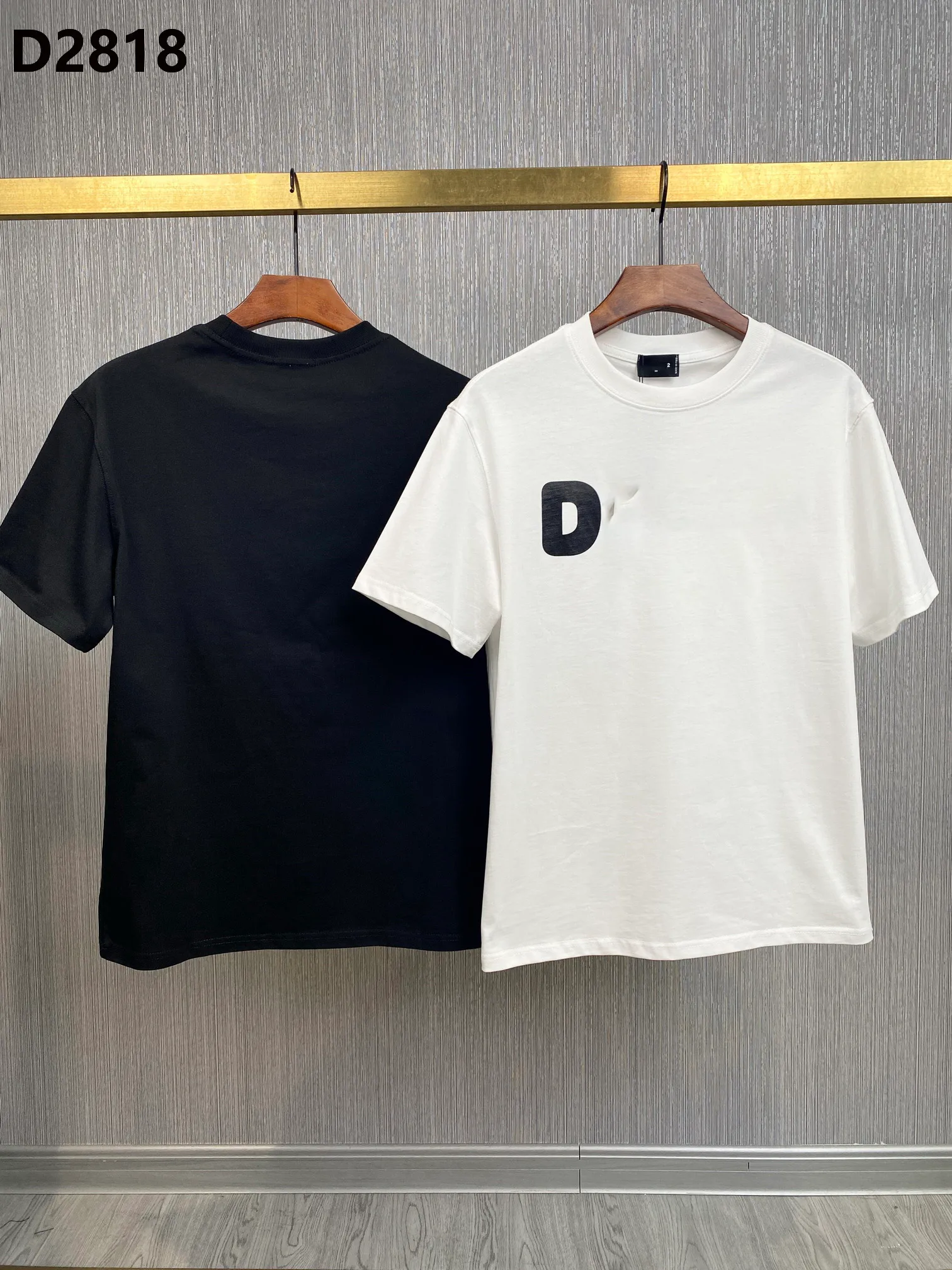 Italy New Mens Designer T shirt Paris fashion Tshirts Summer D T-shirt Male Top Quality 100% Cotton M-XXXL 28181