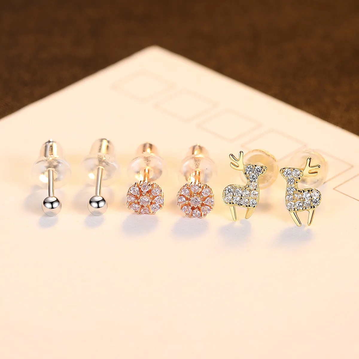 Small cute 3-piece set protecting ear holes earrings women fashion luxury brand flower deer earrings female 3A zircon s925 silver earrings high-end jewelry gift