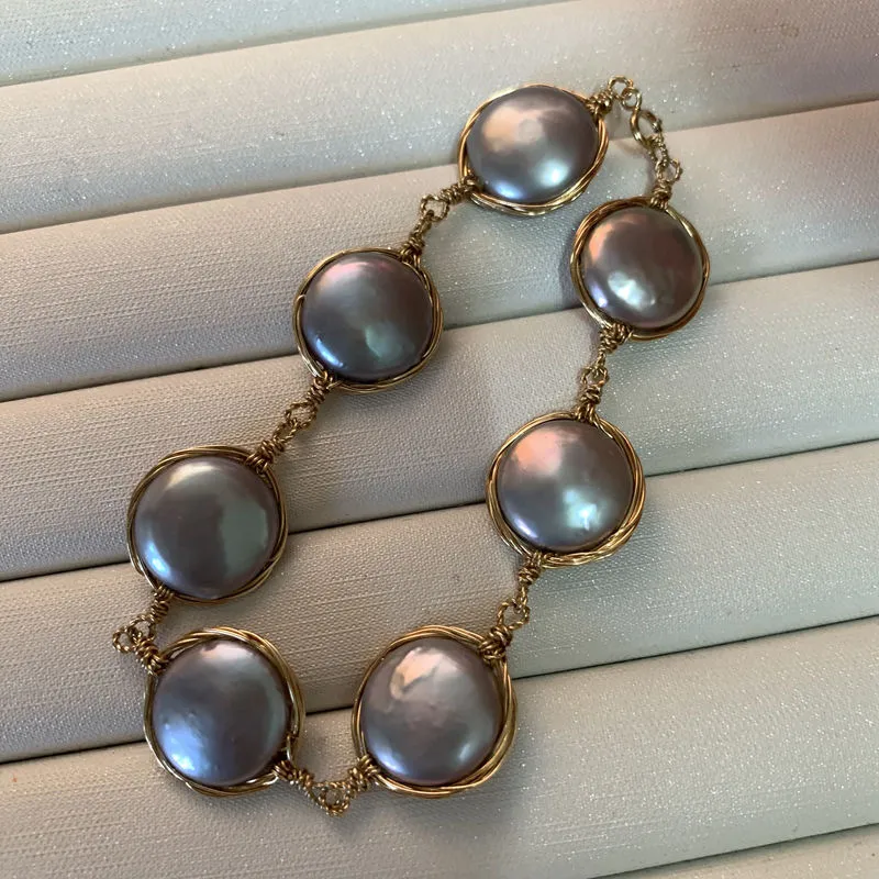 Link Bracelets Natural Pearls Have Very Good Gloss. White And Gray Baroque Retro Designer's Works By Postage_voghion.com