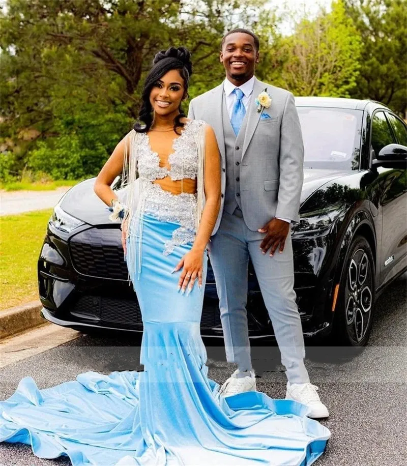 Party dress store for couple