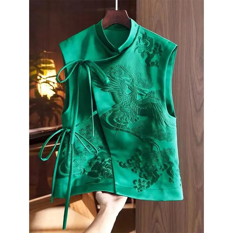 Gilets pour femmes rétro industrie lourde broderie de cigogne blanche dentelle verte gilet chinois veste femme printemps et été gilet de style chinois 230511