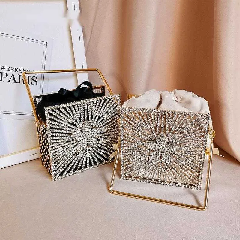 Shoulder Bags Shiny Star Diamonds Evening Women 2023 New Luxury Rhinestone Metal Cage Clutch Purse Female Chic Hollow Out 230426