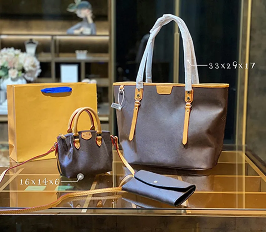Designer Bags Shoulder Bags Handbags Classic Printed Three-piece Set Trendy Suit Messenger Bag Wallet Outdoor Banquet Travel