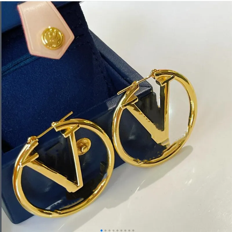 Altın moda küpeler Kadınlar için Leydi Sevenler Düğün Gelin Hediye Partisi Nişan Takı