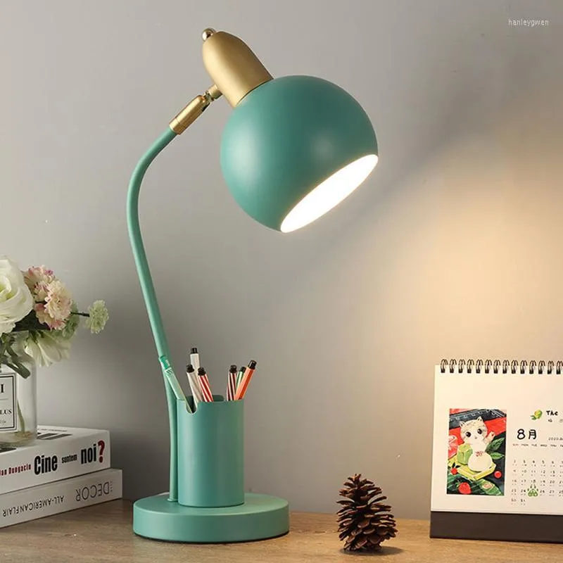 Table Lamps LED Desk Lamp Pen Holder Creative Nordic Iron Bedroom Eye Protection Reading Light Simple Living Room Home Decor