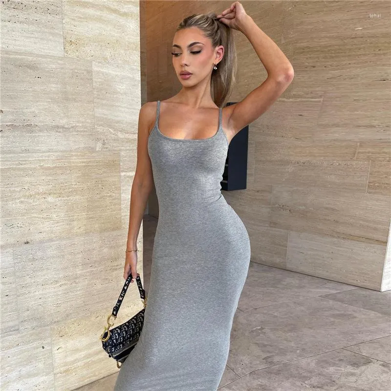 Tight fitted long dresses hotsell