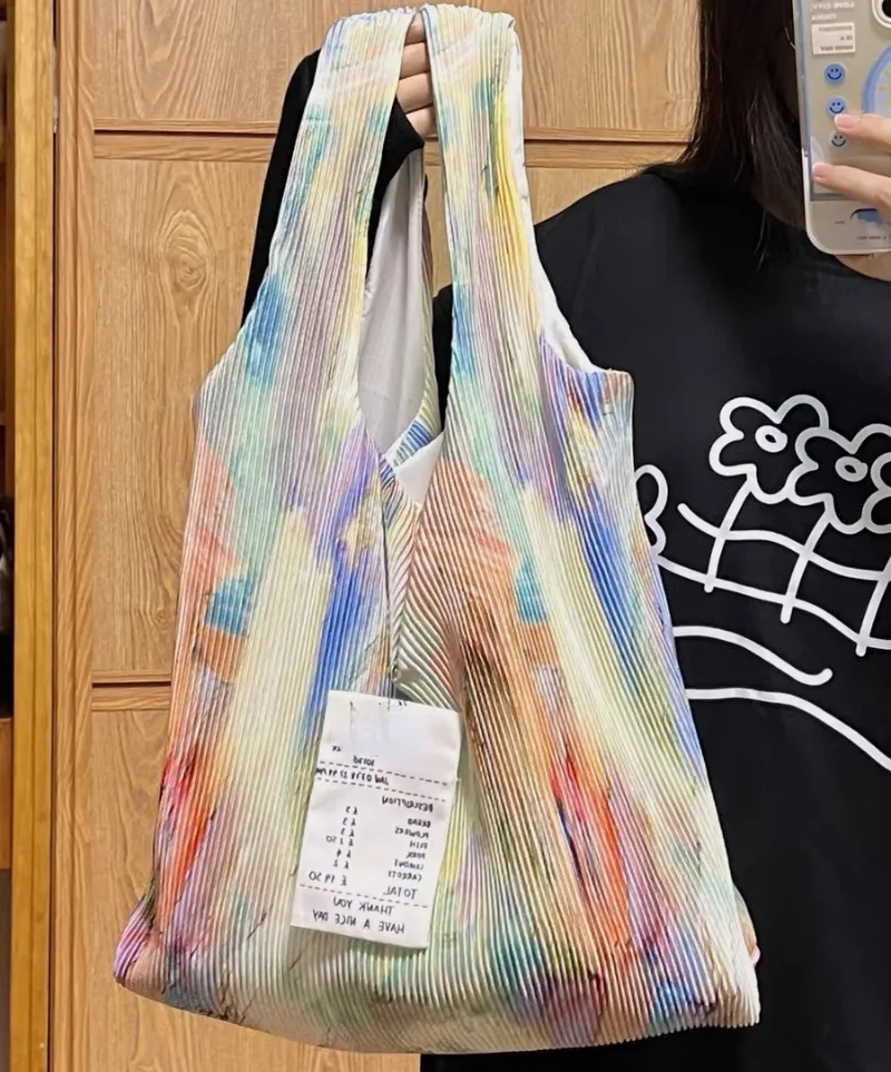 Thailand Niche Design Wybrand Plissee Tie Dyed Umhängetaschen Große Kapazität Farbverlauf Einkaufstasche