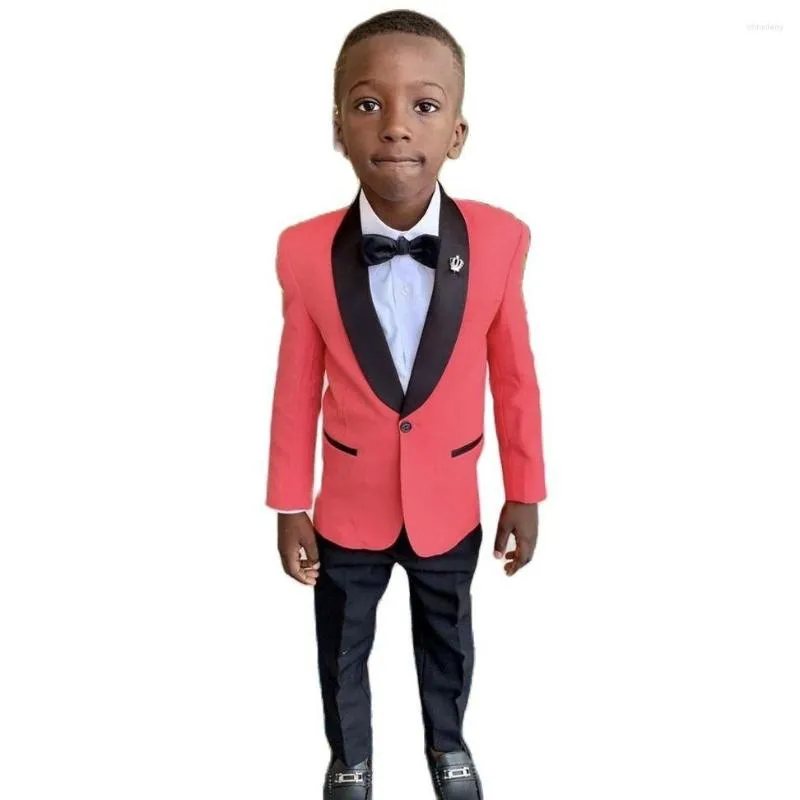 Ternos masculinos Red Blazer calças pretas Menas de casamento de meninos de meninos Tuxedo Comunhão para meninos/roupas de roupas de roupas de criança Conjunto de roupas