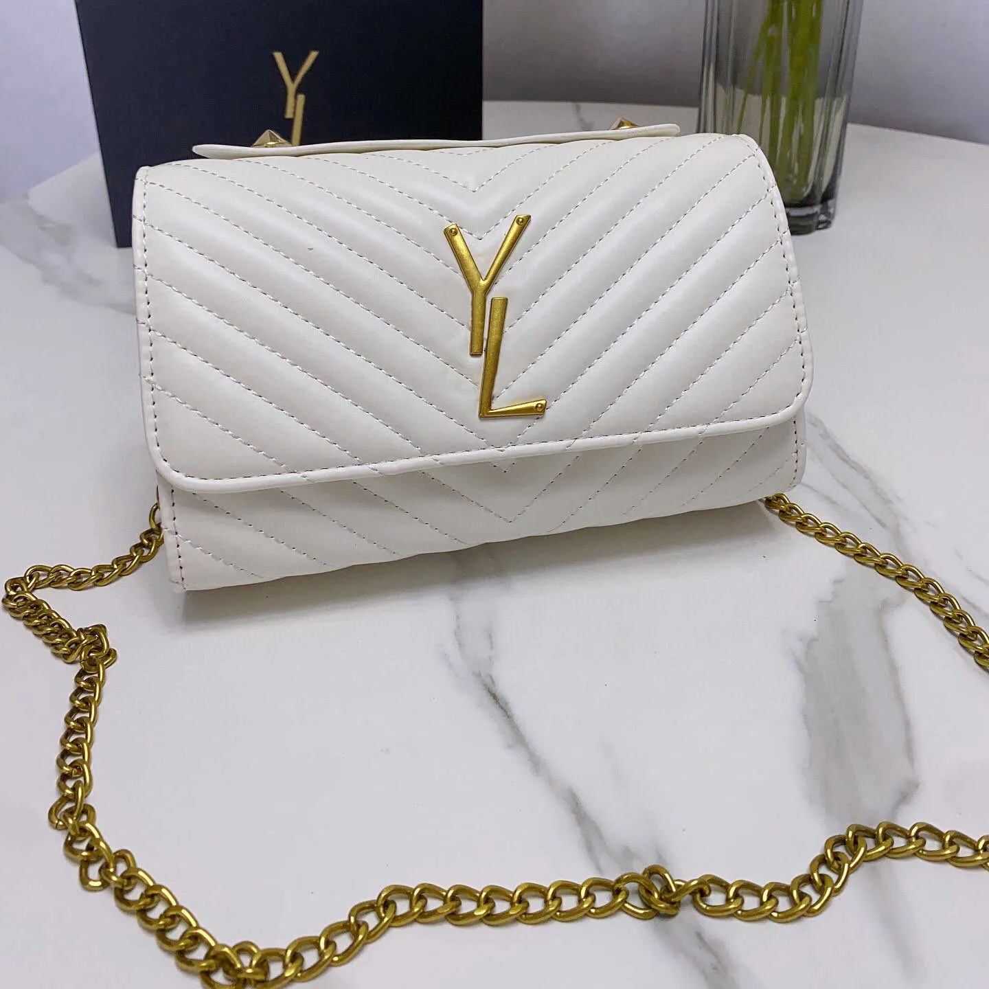 White ysl bag gold chain hot sale