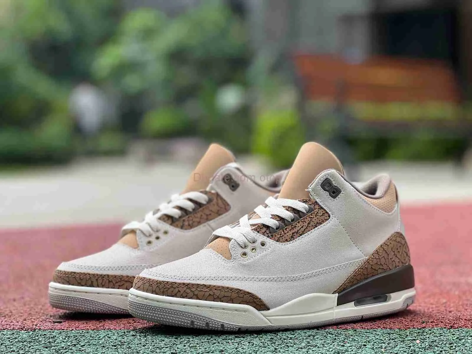 Tan basketball shoes 2025