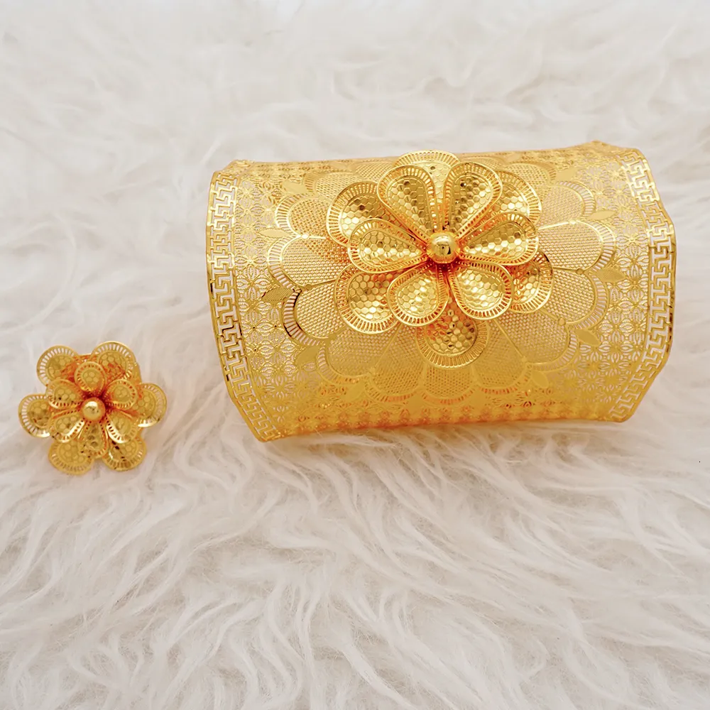 Moroccan Gold Bangles Unique Dubai Charm Bracelets for Women