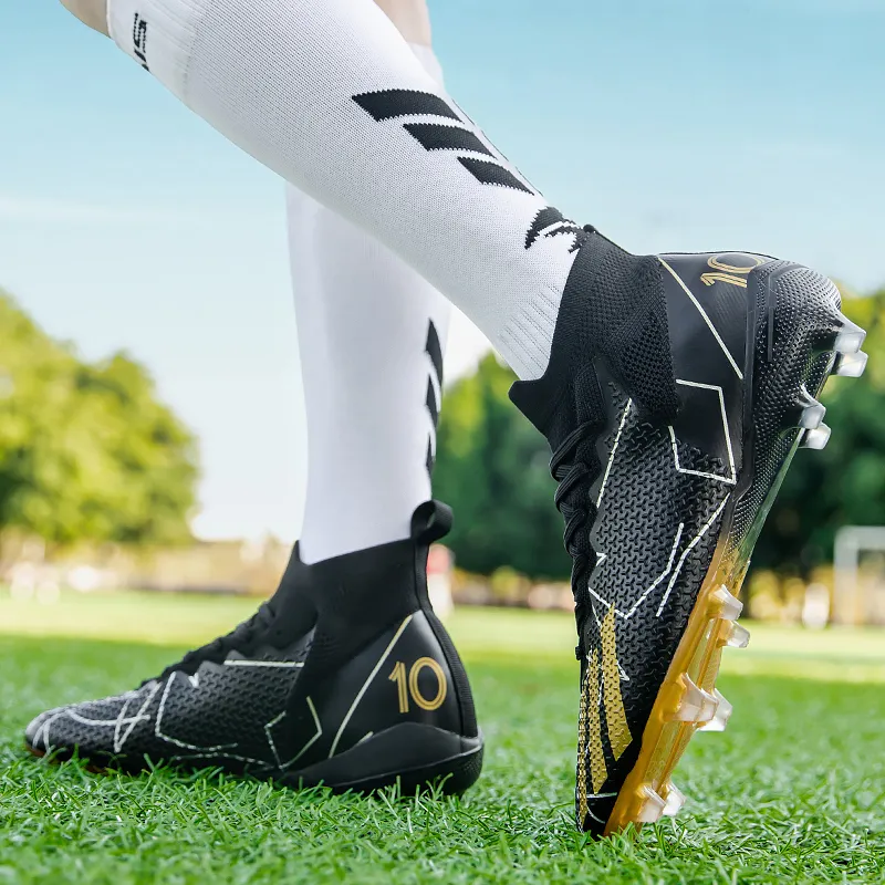 Scarpe da calcio hg on sale