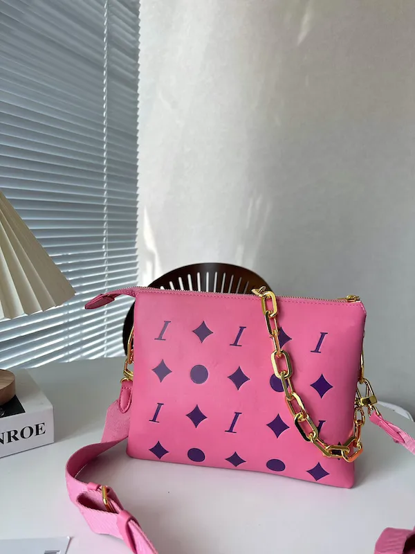 Lyxig kopplingsväska handväska kuvertväska crossbody väska kvinnlig kändis design rosa axelväska axelväska och berömd varumärke kedja vandrare lyxhandväska