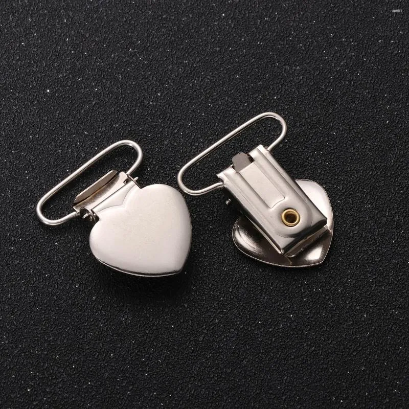 Wall Clock Hanging Hooks Metal Heart Shaped Clips Bib Suspender Pacifier  Bed Sheet Fasteners Overall Replacement From Sumifs, $16.79