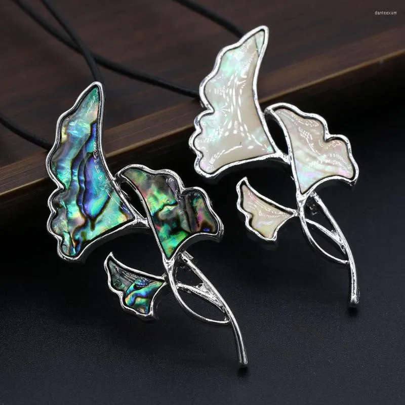 Pendentif Colliers 4 PCS En Gros Naturel Abalone Blanc Shell Feuilles Branche Alliage Collier Pour Femme Fabrication De Bijoux DIY Charme Cadeau