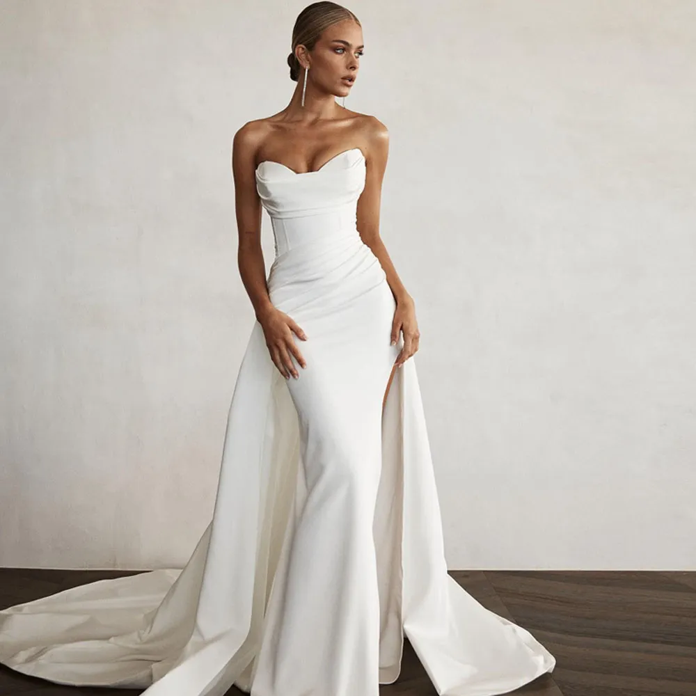 Bridal gown train sale
