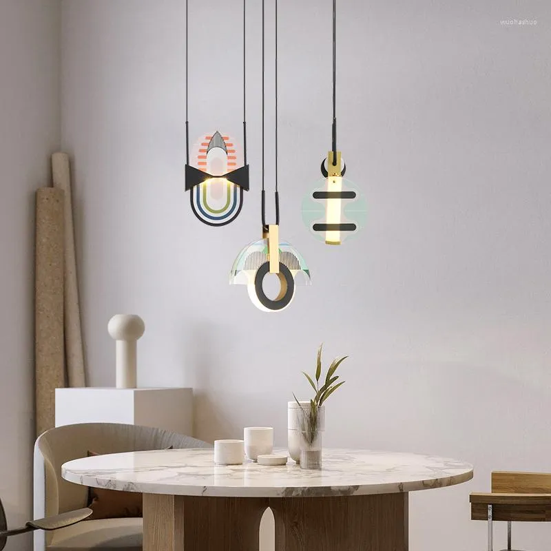 Hängslampor italienska ljuskronan nordisk kreativ konst mode personlighet designer led färgad glas liten lampa för sovrum matsal