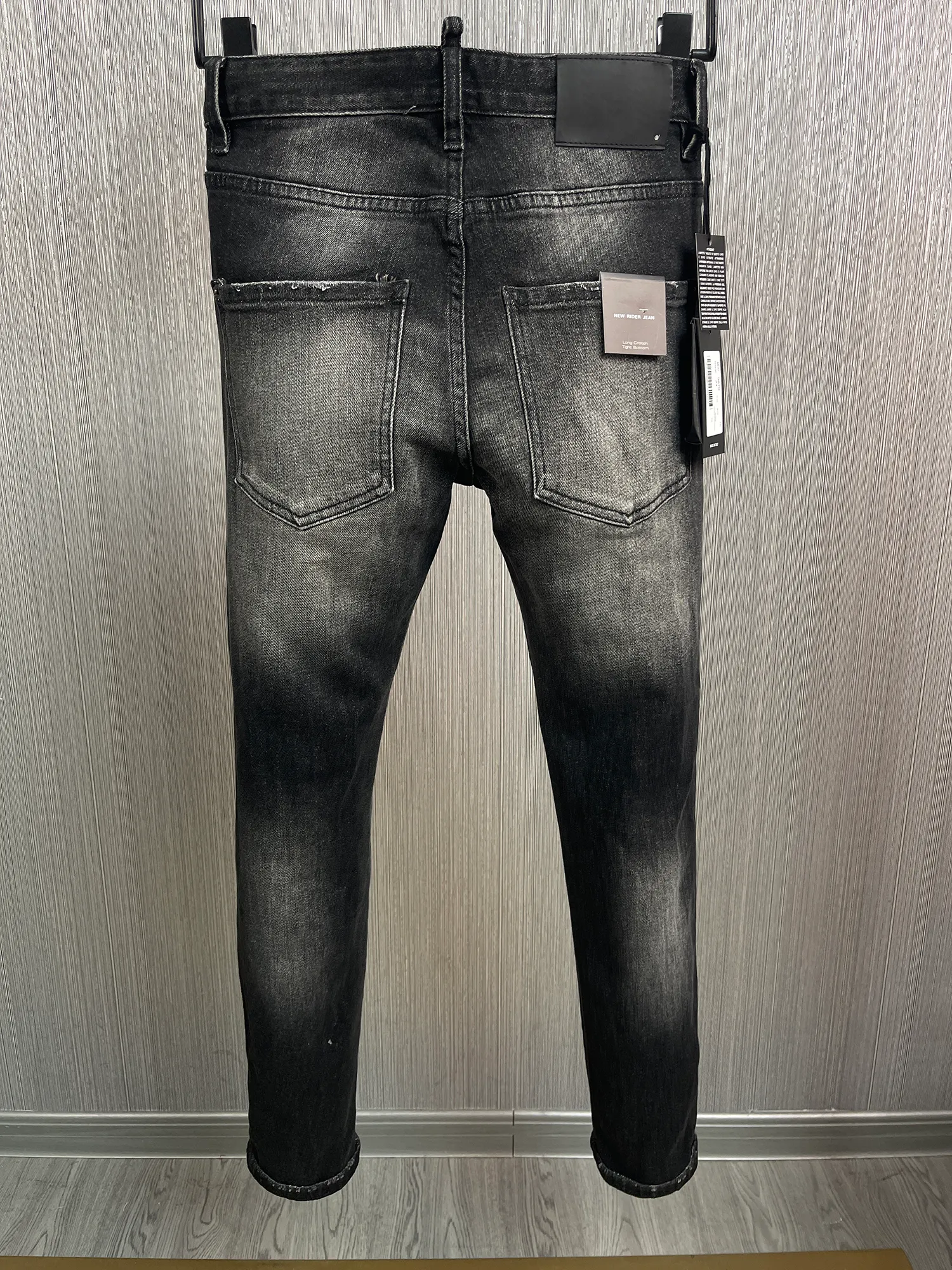 DSQ PHANTOM TURTLE Jeans Mannen Jeans Heren Luxe DesignerJeans Skinny Ripped Cool Guy Causaal Gat Denim Modemerk Fit Jean Man W299K