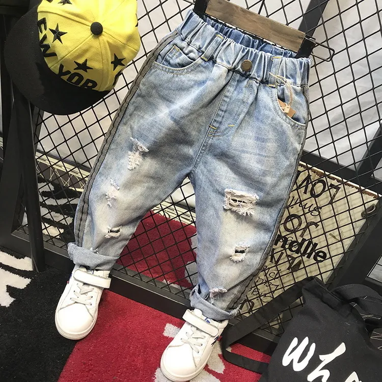 Jean troué enfant hot sale