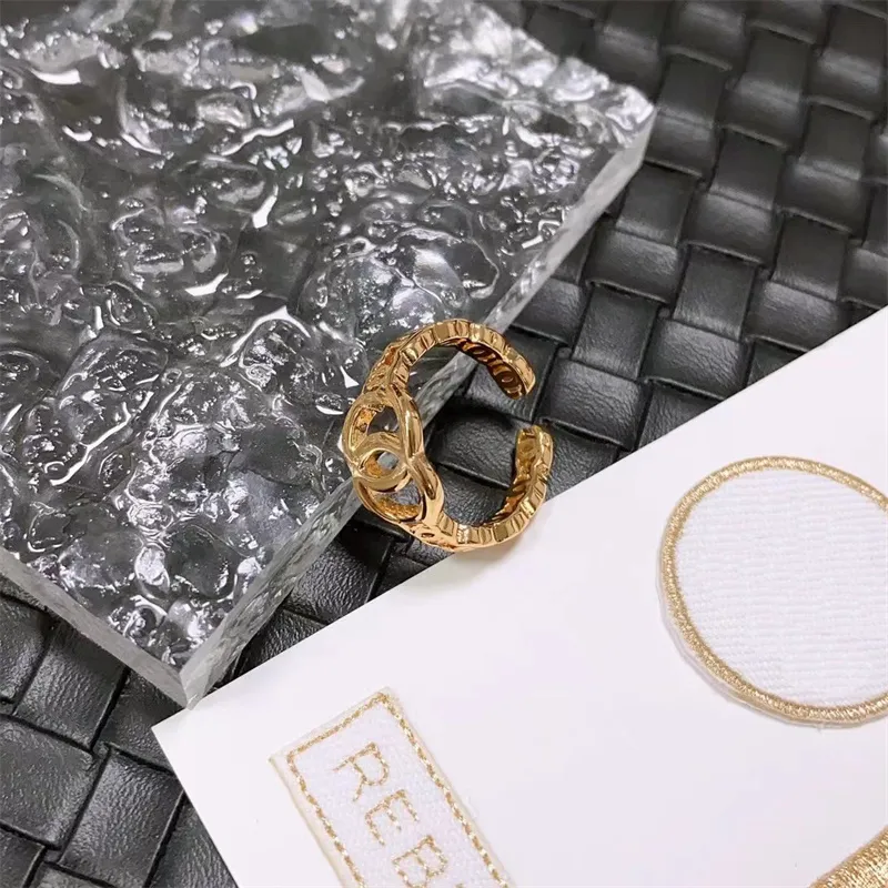 Anelli firmati per donna Anello con lettera C in oro con diamanti Luxurys Anelli di fidanzamento in argento per designer da donna Anello in oro in acciaio inossidabile