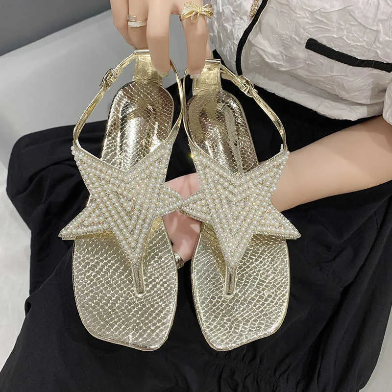 Sandaler Star Sandals Women Luxury Crystal Pearl Flat Flip Flops Ladies Brand Design Bling Summer Shoes in Gold and Sliver Color G230512
